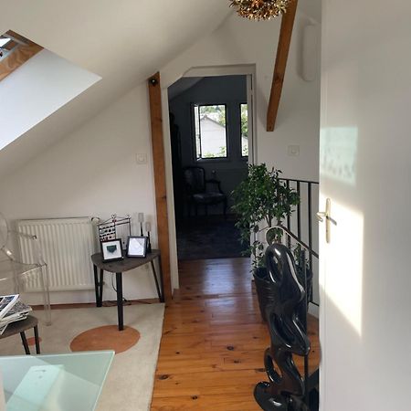Chambre hôtes nichée sous les toits Rennes Exterior foto